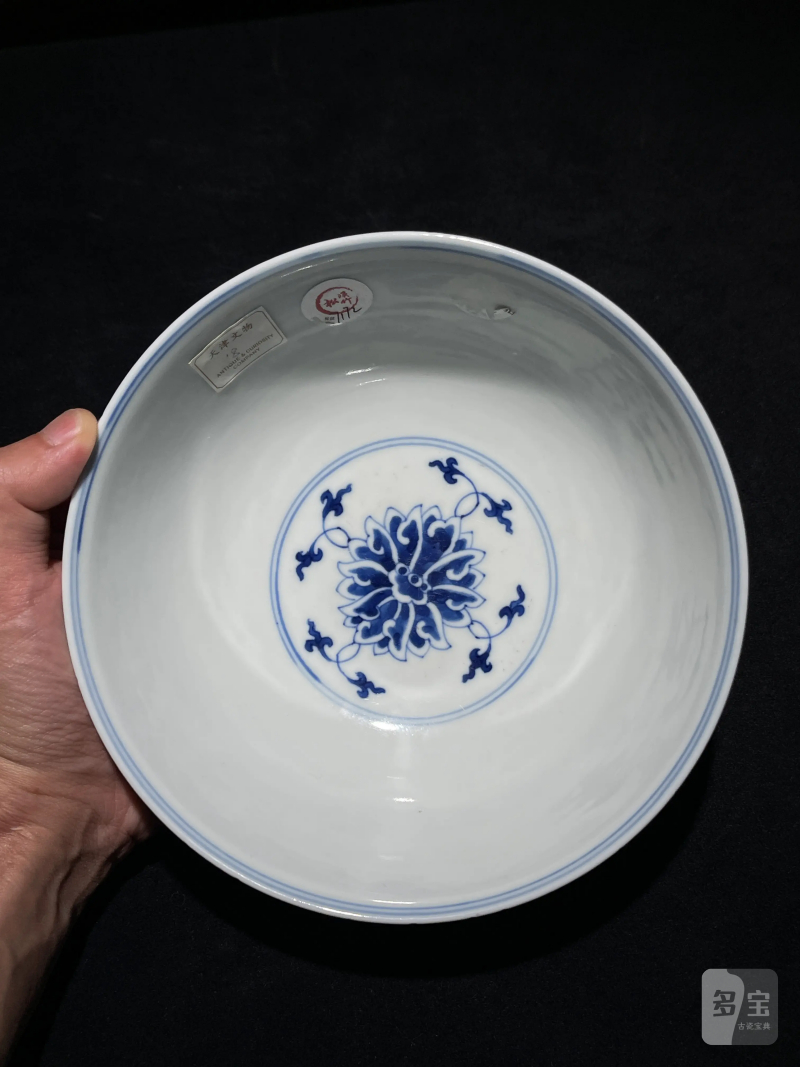 清光绪 青花缠枝莲纹碗 - 图5